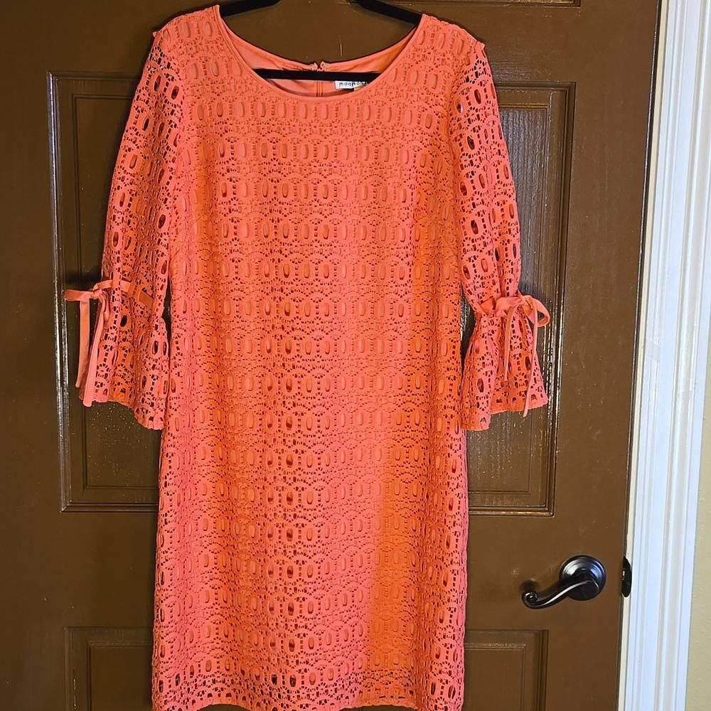 MadisonโLeigh-Lace coral 3/4 bell sleeved sheath dress with ties Sz 10.